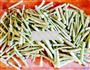 豇豆角炒肉的做法图解2