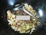 肉丝圆白菜炒饭的做法图解5