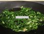 韭菜花鱿鱼的做法图解6