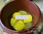 玉米连须炖水的做法步骤4