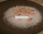 芥菜虾干瘦肉粥的做法图解2