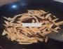 茭白香菇炒肉丝的做法图解5