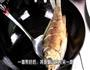 外婆菜烧鲫鱼的做法图解4