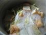 油豆腐白菜肉骨汤的做法图解6