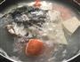 芜茜豆腐鱼头汤的做法步骤5