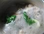 平菇青菜鸡腿汤的做法图解6