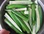 炝拌秋葵的做法图解4