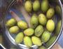 青橄榄排骨汤的做法图解1