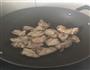 砂锅香菇鸡块的做法图解6