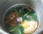 青菜荷叶蛋排骨汤的做法图解10