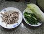 大蒜猪肚炒白菜的做法图解1