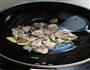 铁锅蛤蜊鸡的做法图解6