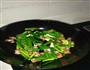 腊肉炒蒜苗的做法图解4