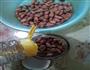 蜂蜜腌花生的做法图解4