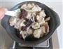 茶树菇鹌鹑蛋土鸡汤的做法图解4