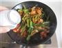 辣白菜炒五花肉的做法图解6
