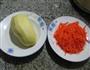 胡萝卜炒土豆的做法图解1