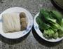 牛肉丸青菜线面的做法图解1