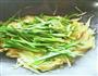韭菜炒莴笋的做法图解8