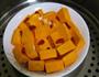 枸杞蜂蜜蒸南瓜的做法图解4