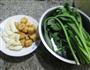 油豆腐山药油菜蕻的做法图解1