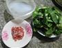 青菜肉末炒粉丝的做法图解1