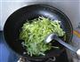香肠炒芹菜的做法图解5