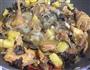 林区老妈小鸡炖蘑菇的做法图解7