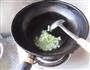 炒黑白菜的做法图解5