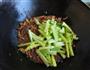 肉末粉丝炒芹菜的做法图解5