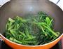 枸杞炒菠菜的做法图解6