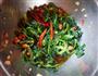 果仁拌菠菜的做法图解8