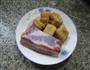 油豆腐蒸咸肉的做法图解1