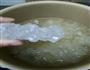 银耳百合汤水的做法图解3