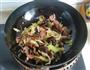 秋耳炒青笋的做法图解9