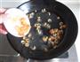虾仁炒芥蓝片的做法图解5