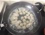 土豆煨野葱肉丸的做法步骤7