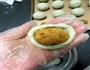 肉松咸蛋黄馅青团的做法图解14