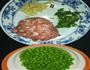 肉末青豆的做法图解1
