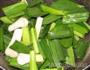 松茸炒肉片的做法图解3