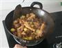 栗子炒仔鸡的做法图解9