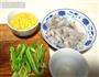 甜玉米虾仁的做法图解1