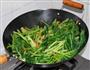 一款应季的塑身减肥快炒-海米菠菜的做法图解5