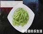 芹菜肉片炒海蘑菇的做法图解2
