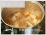枸杞雪梨炖桃胶的做法图解6