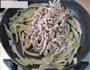 榨菜炒肉丝的做法图解4