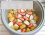 草莓梨子汤的做法图解4