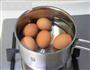 煮鸡蛋的做法图解1