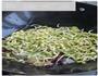 干煸黄豆芽的做法图解4