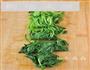 麻辣花生拌菠菜的做法图解3
